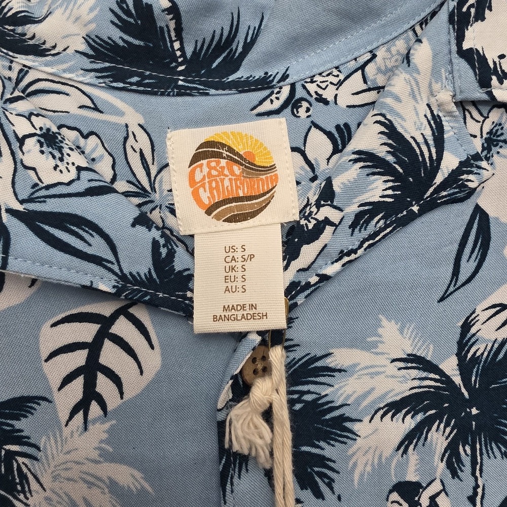 C & C California Blue Floral Button Down Short Sleeve Casual Hawaiia Men's Small - Picture 2 of 6